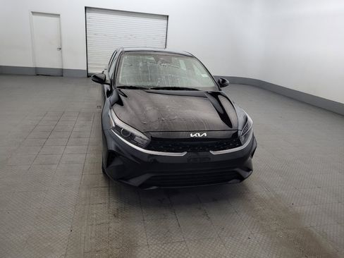Used 2023 Kia Forte LXS w/ LXS Technology Package FWD image 14