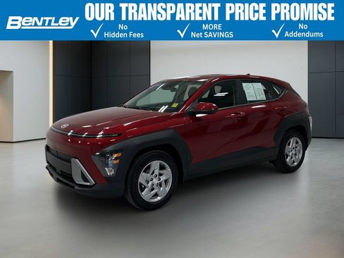 Used 2026 Hyundai Kona SE FWD image 1