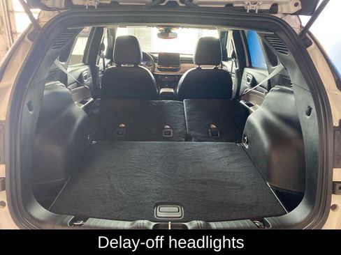 Used 2024 Jeep Compass Limited AWD/4WD image 19