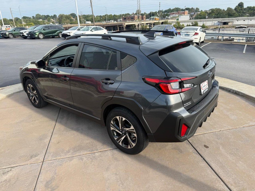 Used 2024 Subaru Crosstrek 2.0i Premium AWD/4WD image 9