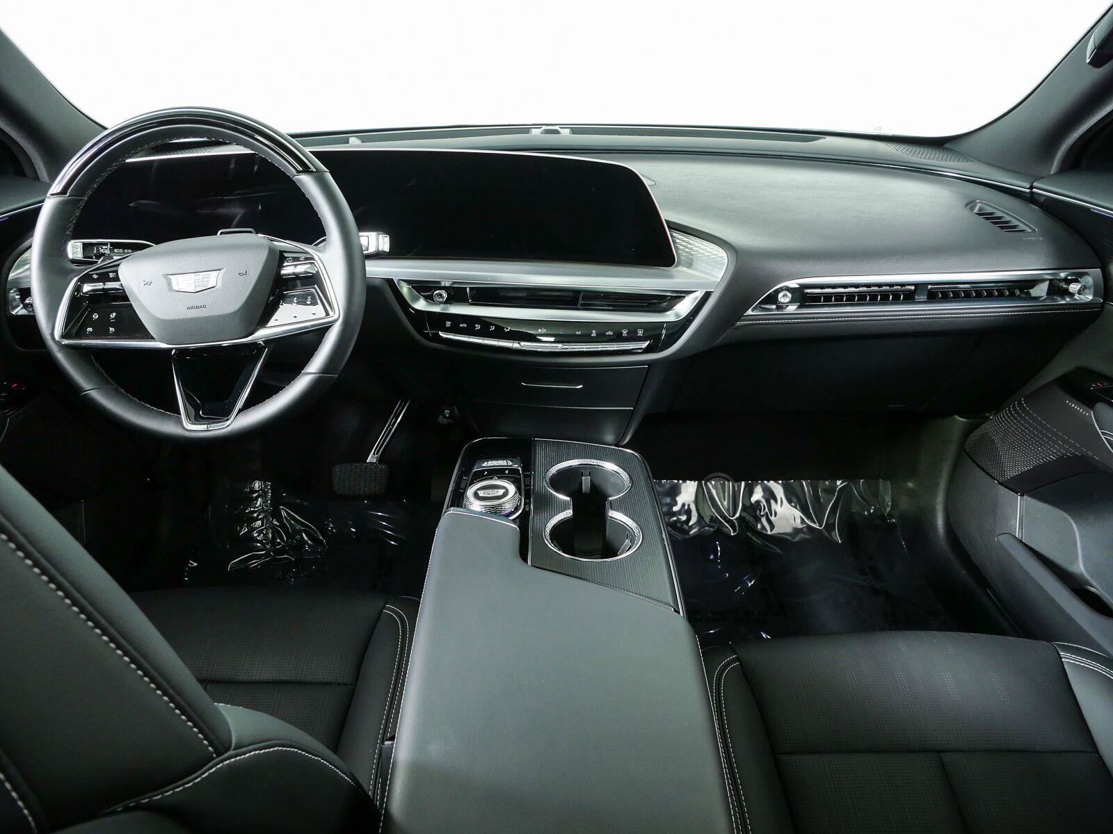 Used 2026 Cadillac Lyriq Sport RWD image 22
