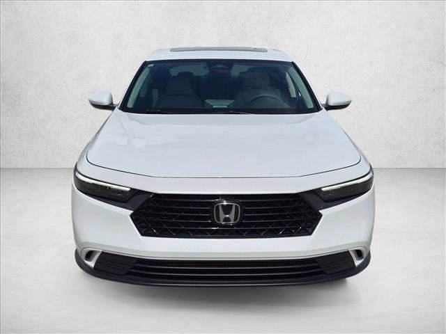 Used 2023 Honda Accord EX image 2