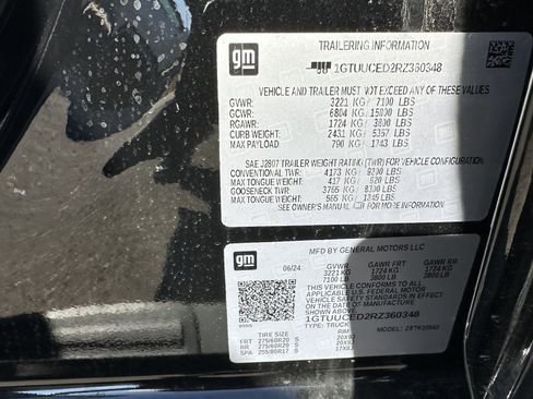 Used 2024 GMC Sierra 1500 Elevation w/ Elevation Premium Package image 34