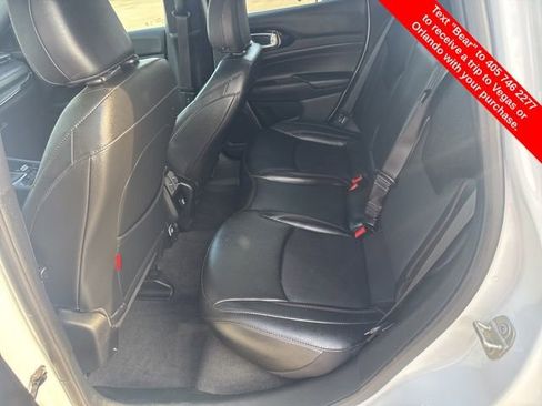 Used 2024 Jeep Compass Trailhawk image 10