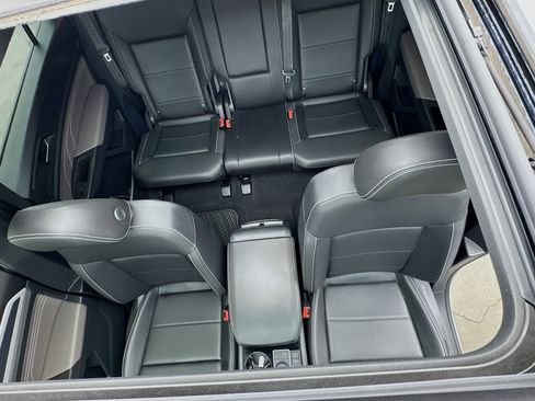 Used 2023 Volkswagen Atlas Cross Sport SEL R-Line image 14