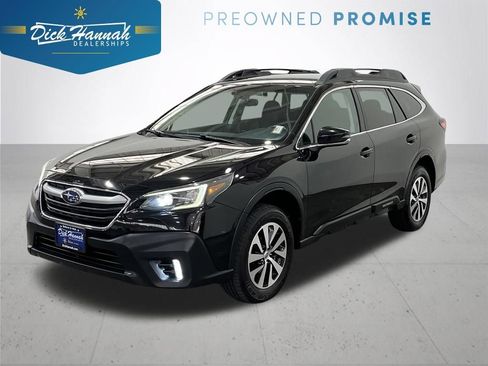 Used 2022 Subaru Outback Premium AWD/4WD image 1