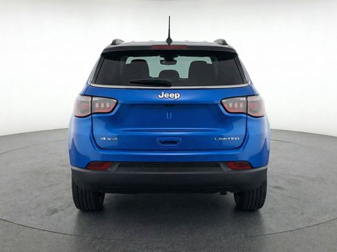 Used 2025 Jeep Compass Limited AWD/4WD image 7
