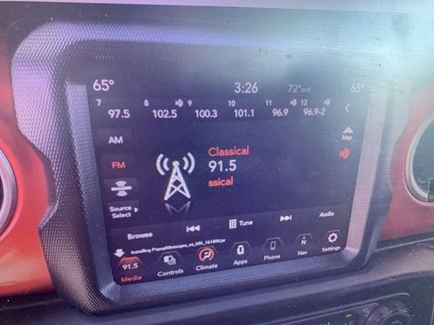 Used 2021 Jeep Wrangler Unlimited Rubicon image 5