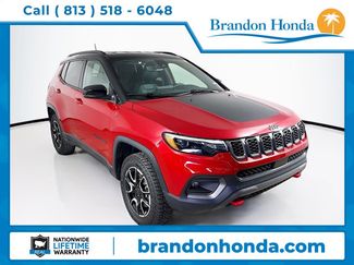 Used 2025 Jeep Compass Trailhawk w/ Trailhawk Elite Group video 1