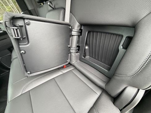 New 2026 GMC Sierra 1500 SLT w/ SLT Premium Plus Package image 26