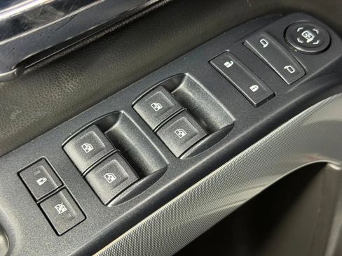 Used 2017 Chevrolet Silverado 1500 LT w/ All Star Edition AWD/4WD image 24