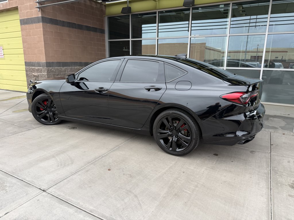 Used 2025 Acura TLX w/ Technology Package FWD image 5