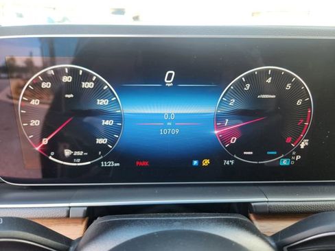 Certified 2025 Mercedes-Benz GLE 350 4MATIC image 7