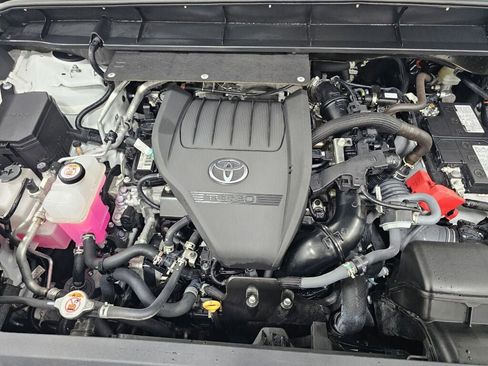 Used 2024 Toyota Highlander Platinum AWD/4WD image 37