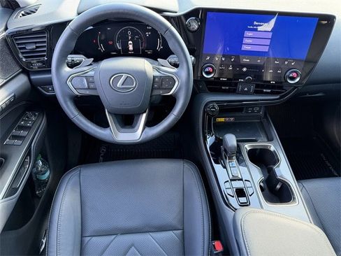 Used 2025 Lexus NX 350 AWD w/ Luxury Package image 12