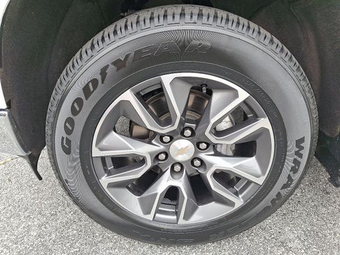 Used 2023 Chevrolet Silverado 1500 LT image 7