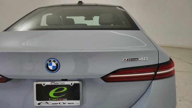 Used 2026 BMW i5 eDrive40 RWD image 27