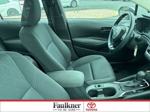 Used 2024 Toyota Corolla LE FWD image 22