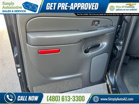 Used 2005 Chevrolet Silverado 2500 LT w/ Heavy-Duty Power Package RWD image 18