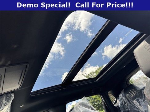 Used 2025 Acura ADX A-Spec image 25