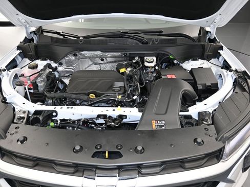 New 2026 Chevrolet Trax LT w/ Driver Confidence Package image 29