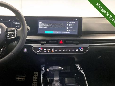 Used 2025 Kia Sorento SX AWD/4WD image 7