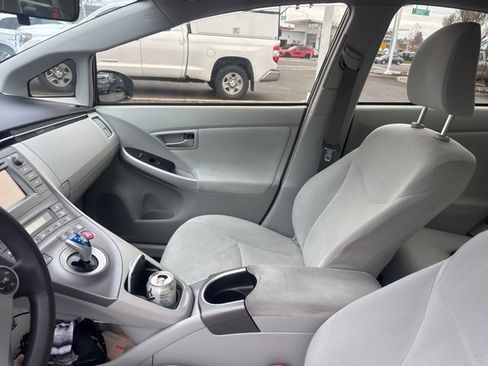 Used 2012 Toyota Prius Three image 3