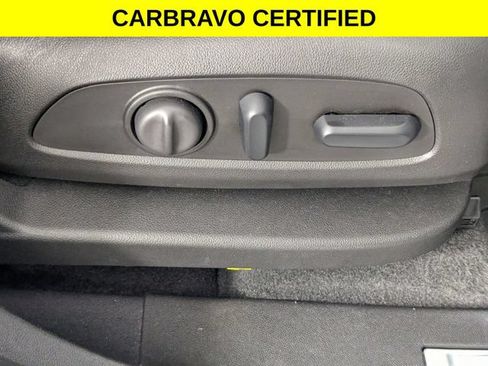 Certified 2018 Chevrolet Equinox Premier FWD image 37