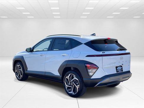 New 2026 Hyundai Kona SEL Premium image 4
