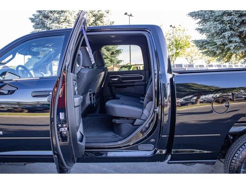 Certified 2025 RAM 2500 Big Horn AWD/4WD image 15