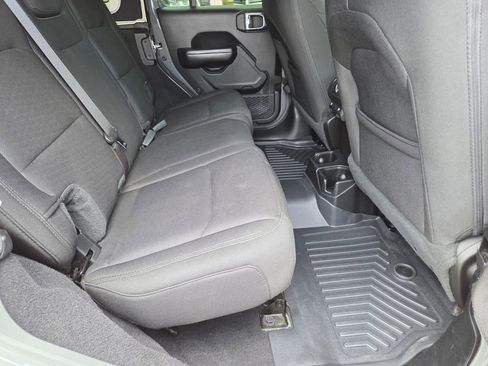 Used 2020 Jeep Wrangler Unlimited Sport AWD/4WD image 17