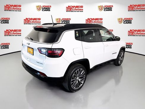 Used 2022 Jeep Compass Limited w/ Elite Group AWD/4WD image 16