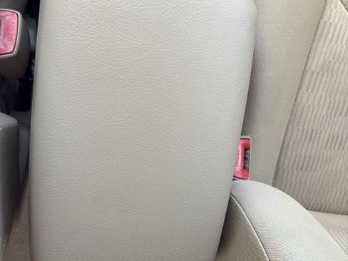 Used 2011 Toyota RAV4 2WD w/ Base L4 Extra Value Pkg image 30