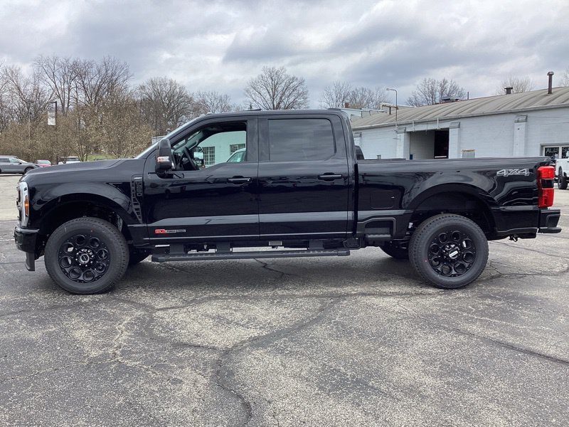 New 2026 Ford F250 Lariat w/ Black Appearance Package AWD/4WD image 6