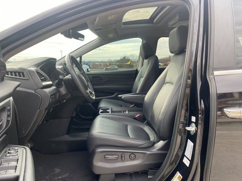 Used 2022 Honda Odyssey EX-L image 11