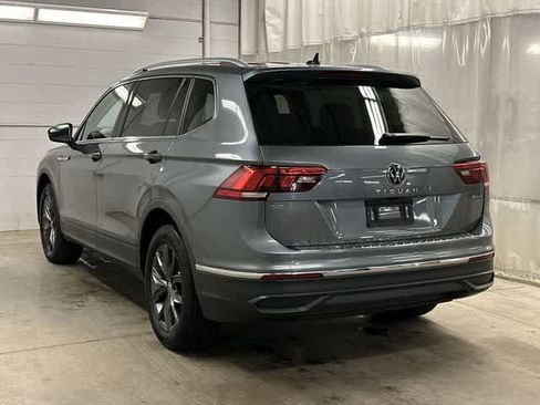 Used 2023 Volkswagen Tiguan SE image 30