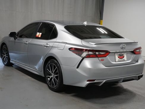 Certified 2024 Toyota Camry SE FWD image 6