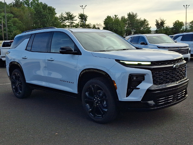 New 2027 Chevrolet Traverse RS AWD/4WD image 3