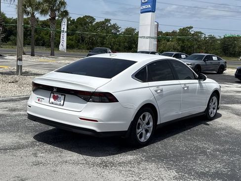 Used 2025 Honda Accord LX image 7