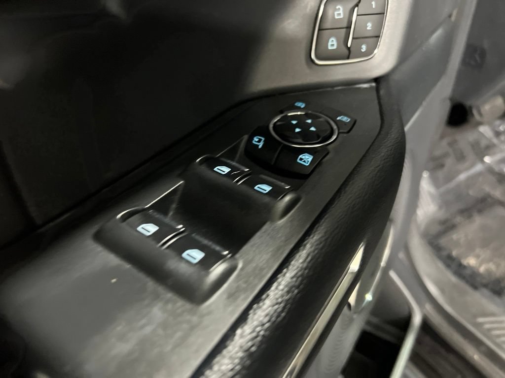 Used 2024 Ford Expedition XLT AWD/4WD image 26