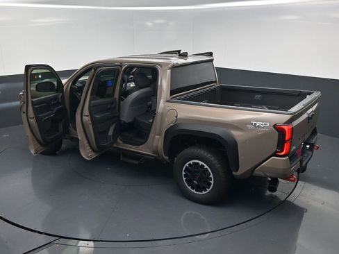 New 2026 Toyota Tacoma TRD Off-Road AWD/4WD image 20