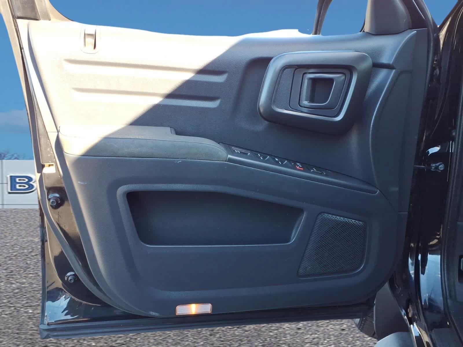 Used 2012 Honda Ridgeline Sport image 11