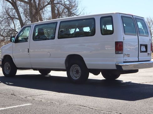 Used 2012 Ford E-350 and Econoline 350 XLT image 7