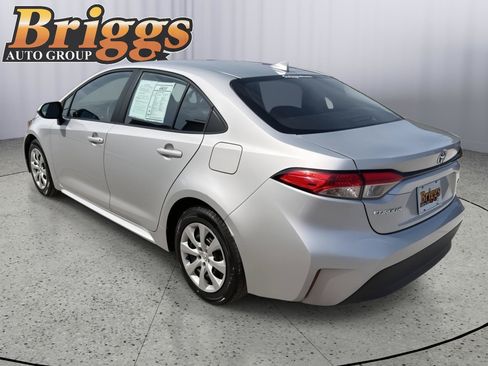 Used 2024 Toyota Corolla LE FWD image 6