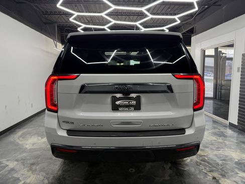 Used 2023 GMC Yukon Denali Ultimate w/ LPO, Floor Liner Package image 9