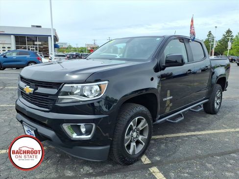 Used 2019 Chevrolet Colorado Z71 AWD/4WD image 3