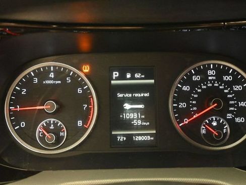 Used 2024 Kia K5 GT-Line AWD/4WD image 9