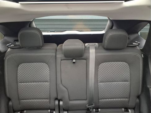 Used 2023 Ford Escape Active w/ Tech Pack #2 AWD/4WD image 18
