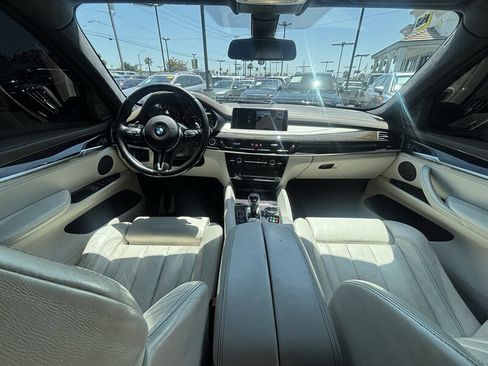 Used 2018 BMW X6 M AWD/4WD image 25