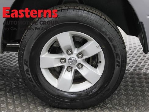 Used 2024 RAM 1500 Classic SLT image 31